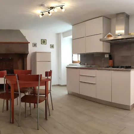 Casa Milu بيت للعطل Santa Mama